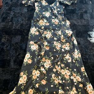 Old Navy Black Flowy Maxi Dress with Pink Peach Floral Print